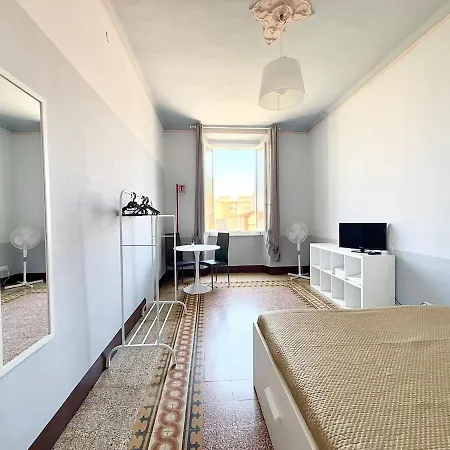 Free Parking 5 Minutes From The Station La Spezia